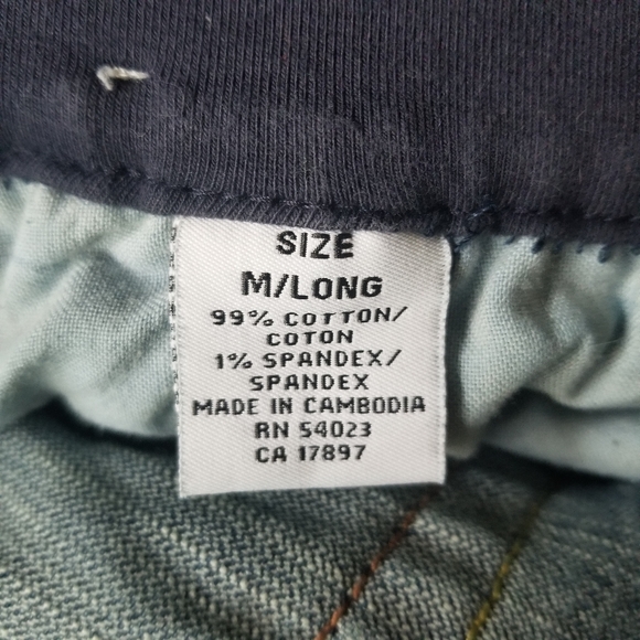 🛍Medium Long Maternity Jean's EUC Old Navy - Picture 5 of 5